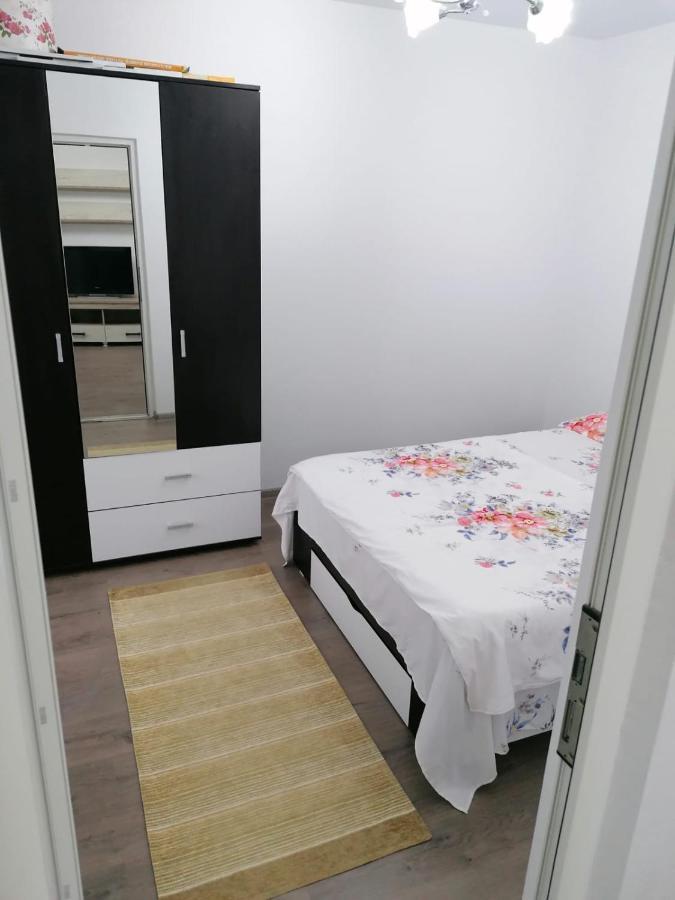 Apartament Sophia Apartment มันกาเลีย ภายนอก รูปภาพ
